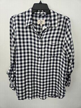 Cosmic Blue Love Kylie Classic gingham Half Button Down Blouse. Navy. Size Small